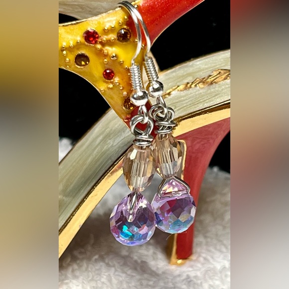 🌓 stunning Swarovski briolette and yellow accented earrings-Feb birthday - Picture 8 of 8